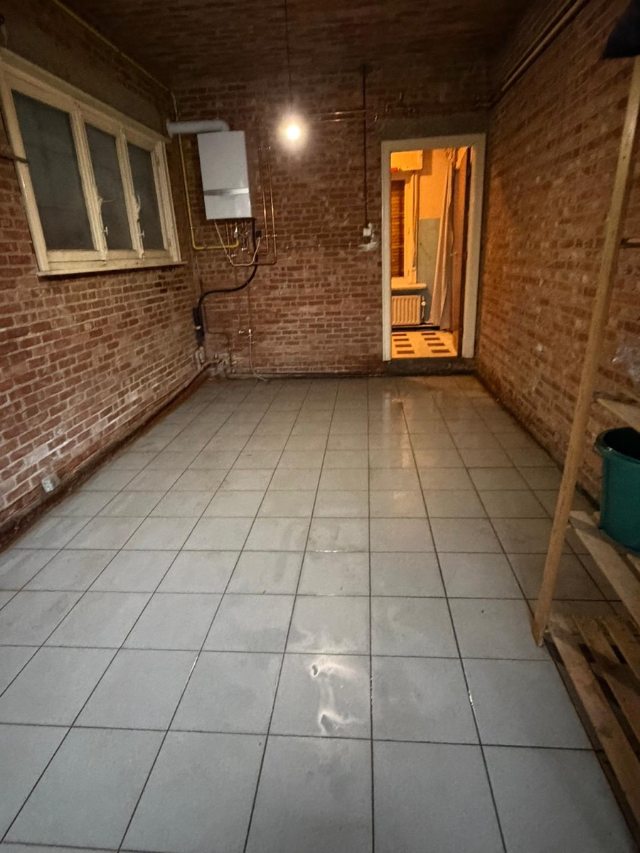 Garage na